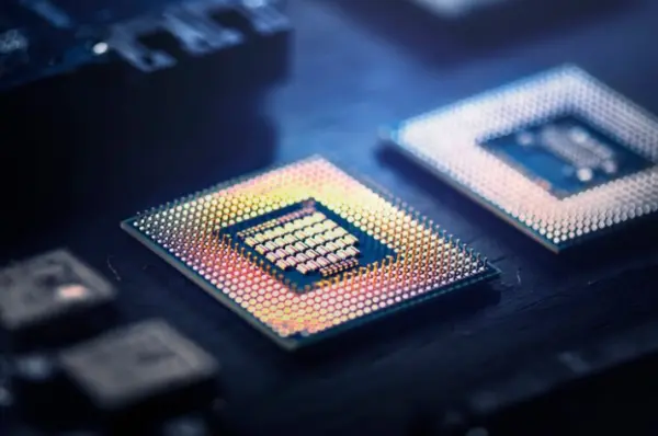 Entendendo a Diferença Entre um Servidor GPU e um Servidor Normal