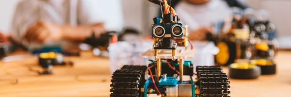 O que é um kit de robótica e para que serve
